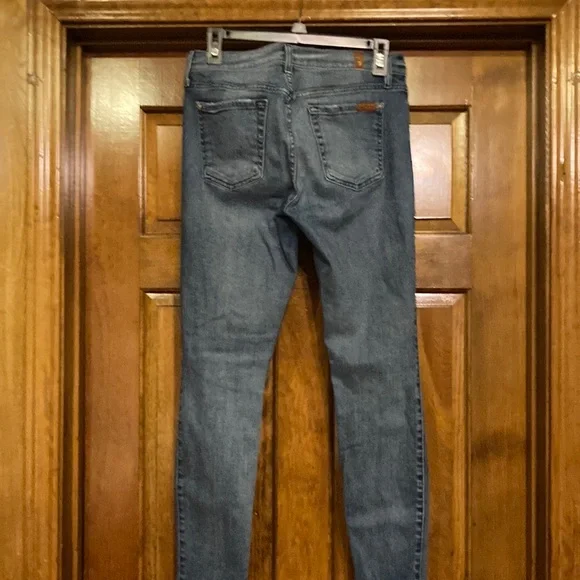 7 for all Mankind size 29 Skinny Ankle Medium Wash Destoyed Jeans (ABBA) - Picture 5 of 11